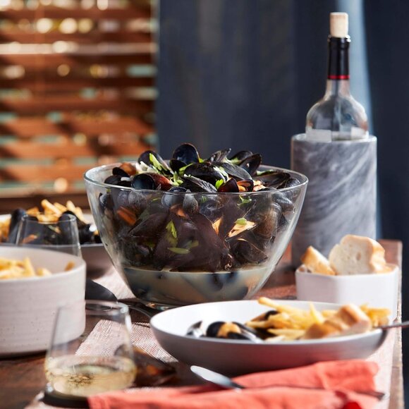 Libbey Urban Story Glass Bowl with Lid, XXL - Picture 2 of 7